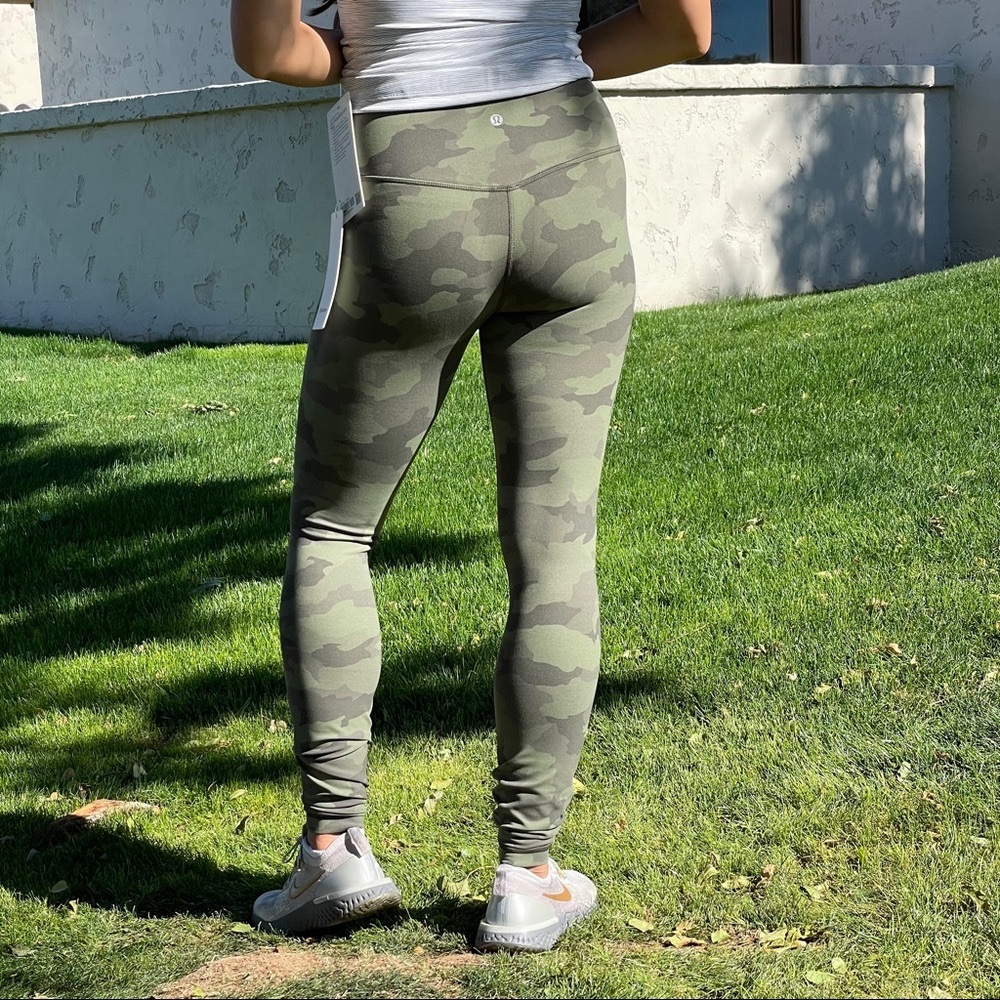 Lululemon Align HR Pant 28” - Picture 5 of 7